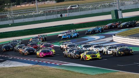Lamborghini Super Trofeo Europe race start