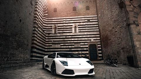 Murciélago the legendary Lamborghini V12 enters the 21st century