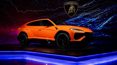 Lamborghini Urus SE Canadian Debut
