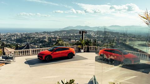 Urus SE Debut in Cannes
