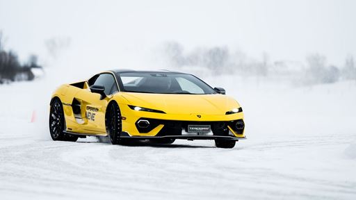 Lamborghini Esperienza Neve 2026
