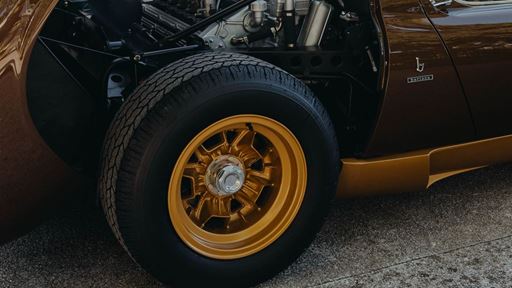 Lamborghini Polo Storico restoration at Anantara