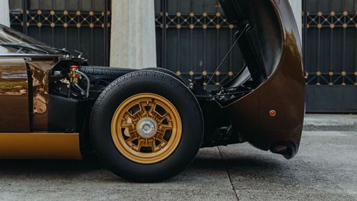 Lamborghini Polo Storico restoration at Anantara