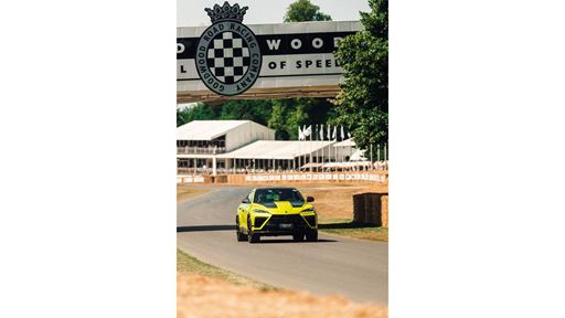 Urus SE Performante makes its first public appearance at Goodwood Festival of Speed