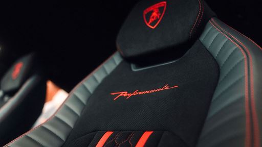 Urus SE Performante makes its first public appearance at Goodwood Festival of Speed