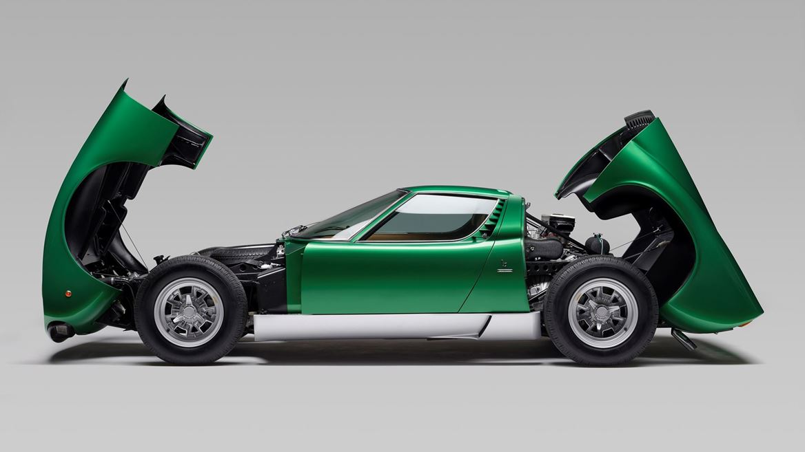 Lamborghini Miura – The first Supercar in history