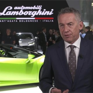 Maurizio Reggiani, Chief Technical Officer, introduces the Huracán EVO Spyder and Aventador SVJ Roadster (English)