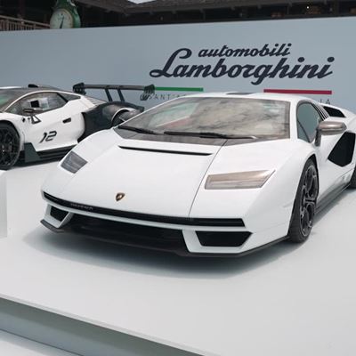 Lamborghini Countach LPI 800-4 Beauty Shots - Exteriors