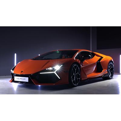 Lamborghini Revuelto - Studio Footage