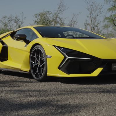 Revuelto Giallo Countach - Static Footage