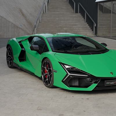 Revuelto Verde Vviper - Static Footage