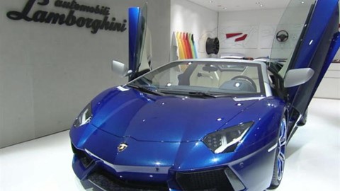 Lamborghini Aventador LP 700-4 Roadster AD Personam